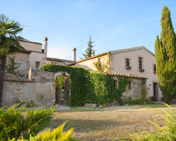 cycling holidays near, Barcelona and Tarragona between vineyards